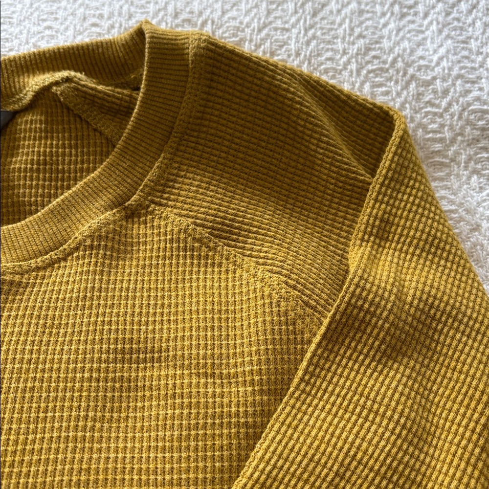 Eddie Bauer Mustard Long Sleeve Waffle Knit Top - Picture 4 of 4